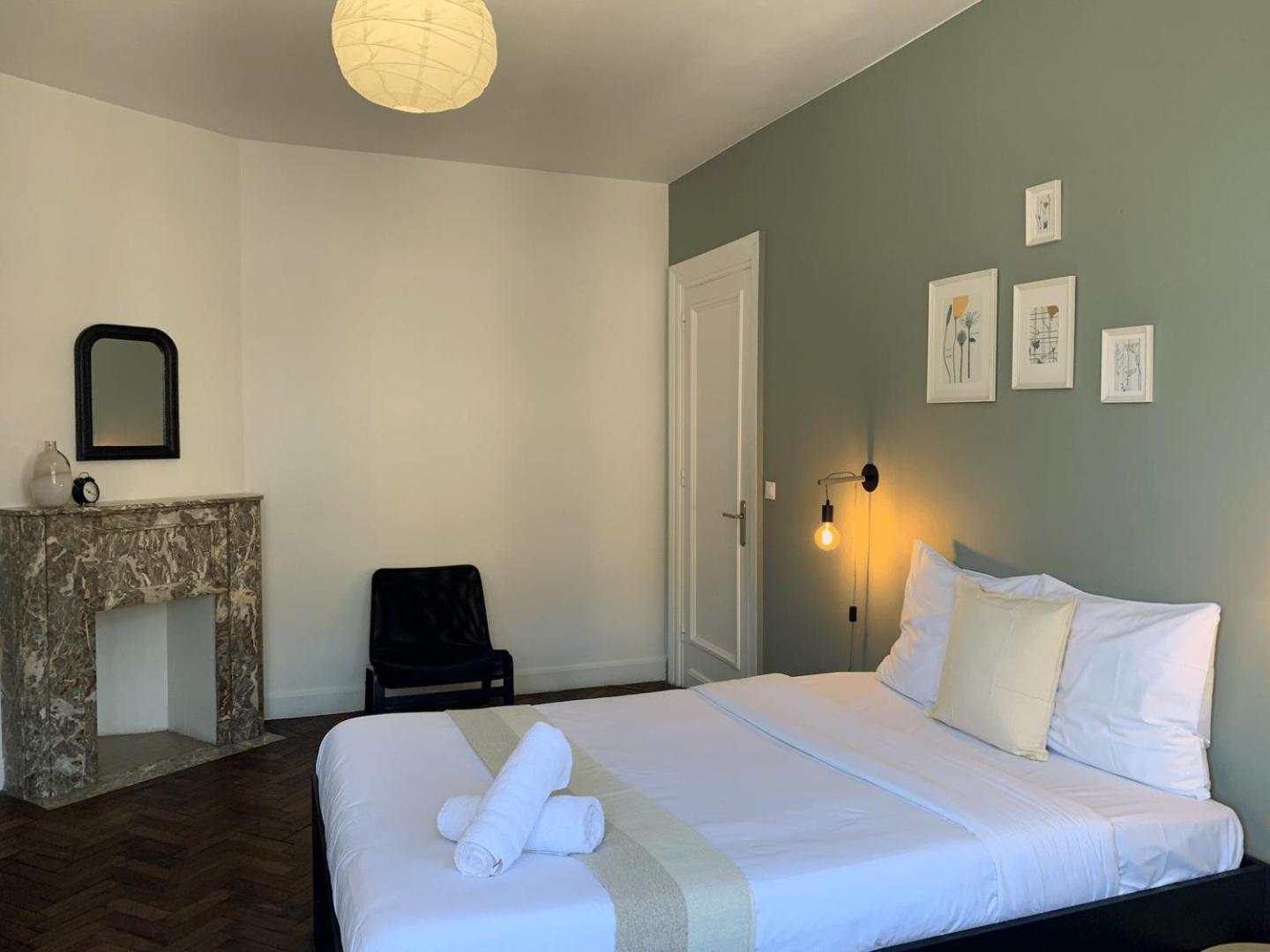 Appartement 2 Chambres Avec Parking, Proche Metro ليل المظهر الخارجي الصورة