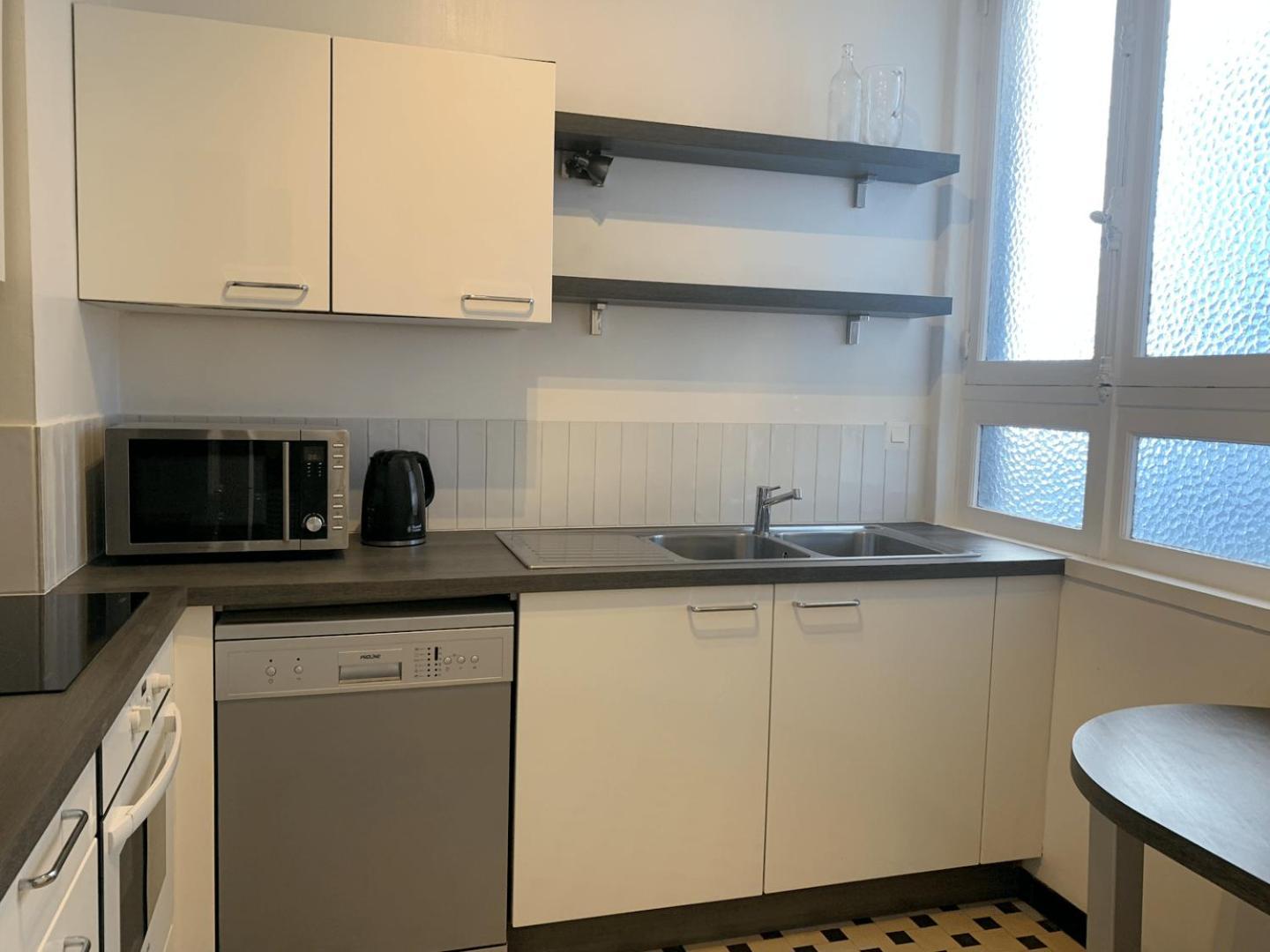 Appartement 2 Chambres Avec Parking, Proche Metro ليل المظهر الخارجي الصورة