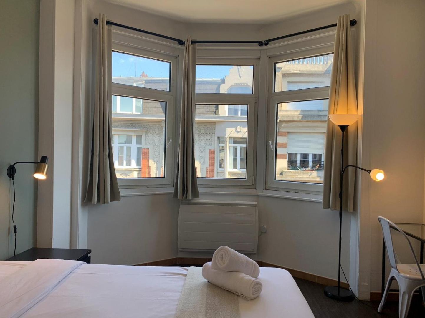 Appartement 2 Chambres Avec Parking, Proche Metro ليل المظهر الخارجي الصورة